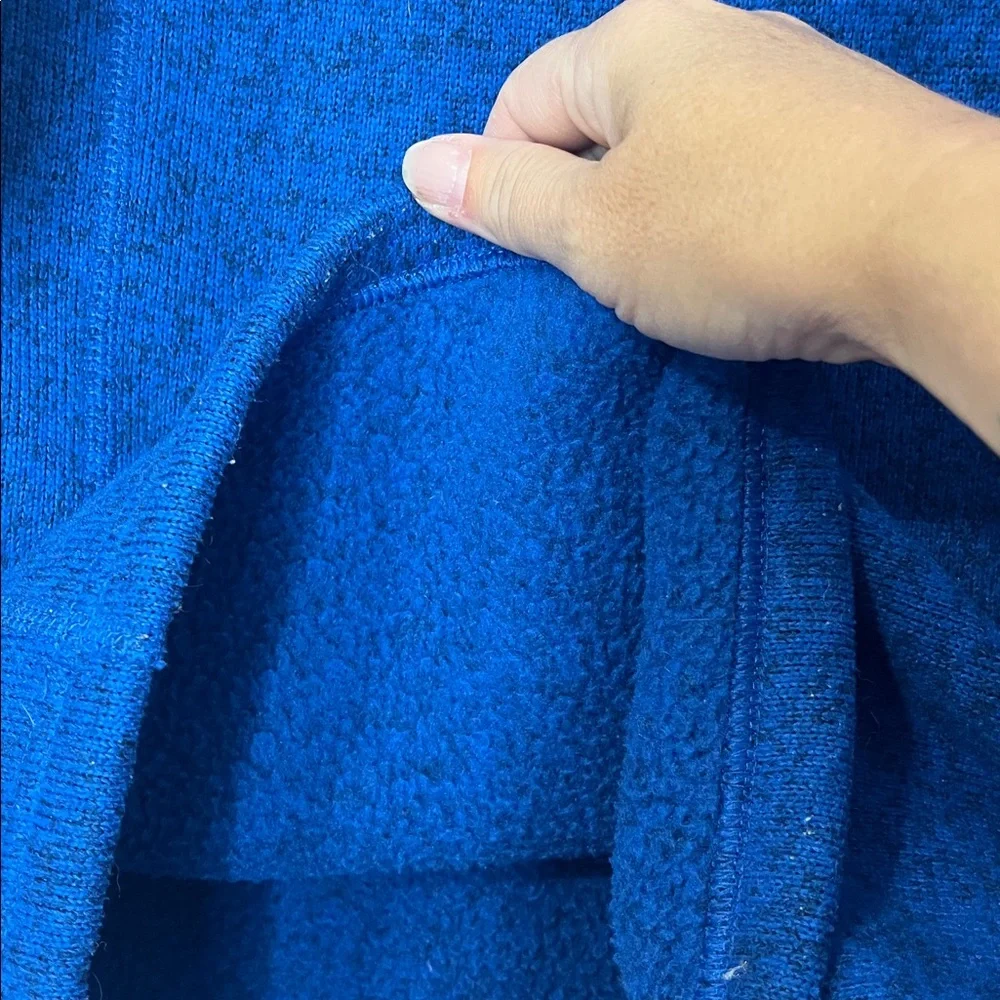 The North Face Fleece Lined Quarter Zip Pullover in Blue/Black Heather Small